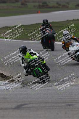 media/Nov-30-2025-TrackDaz (Sun) [[d8b22663df]]/A Group/Session 3 (Off Ramp)/